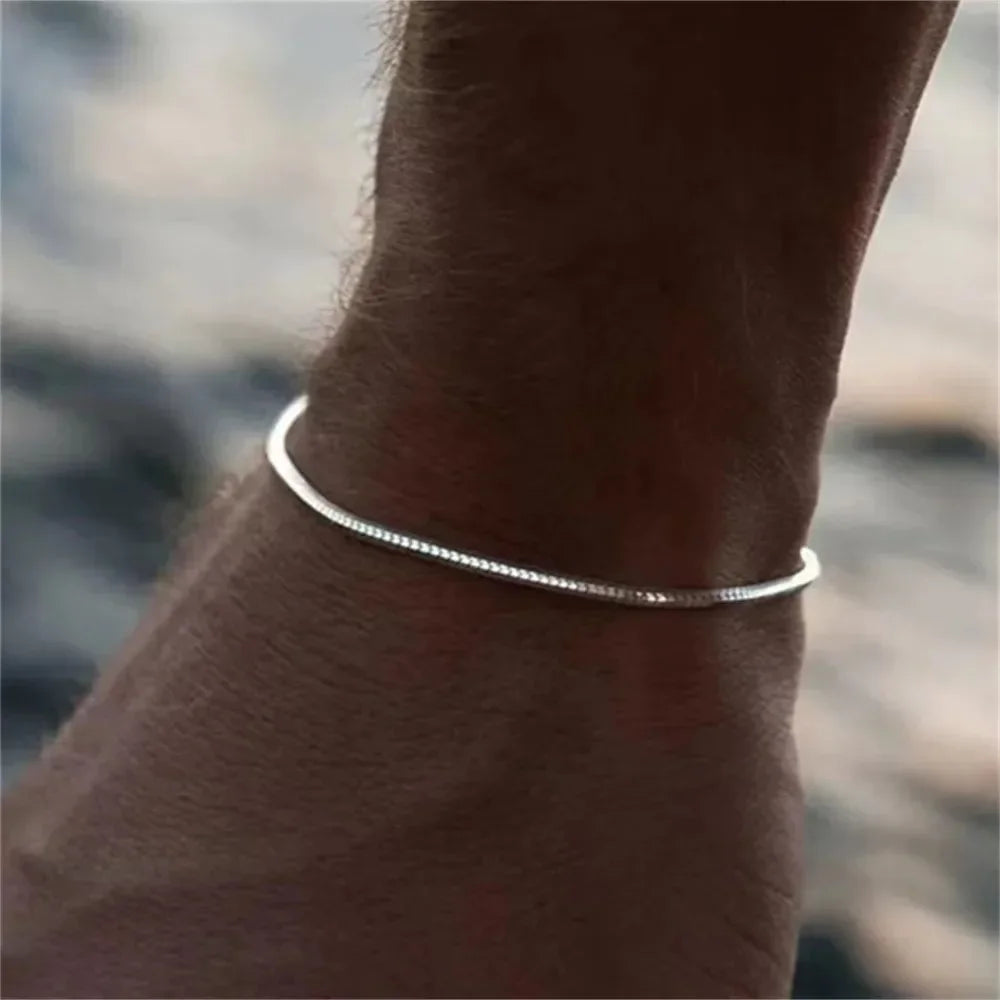 BRACELET SERPENTINE — porté — BRISANT