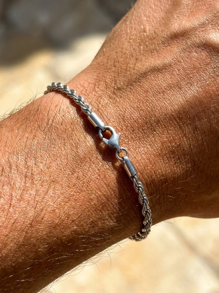 BRACELET CORDAGE — macro — BRISANT