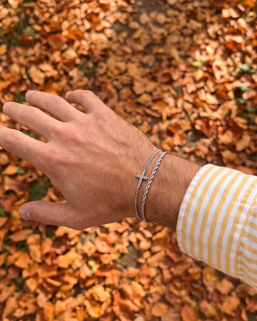 Set bracelet croix + cordage porté — automne