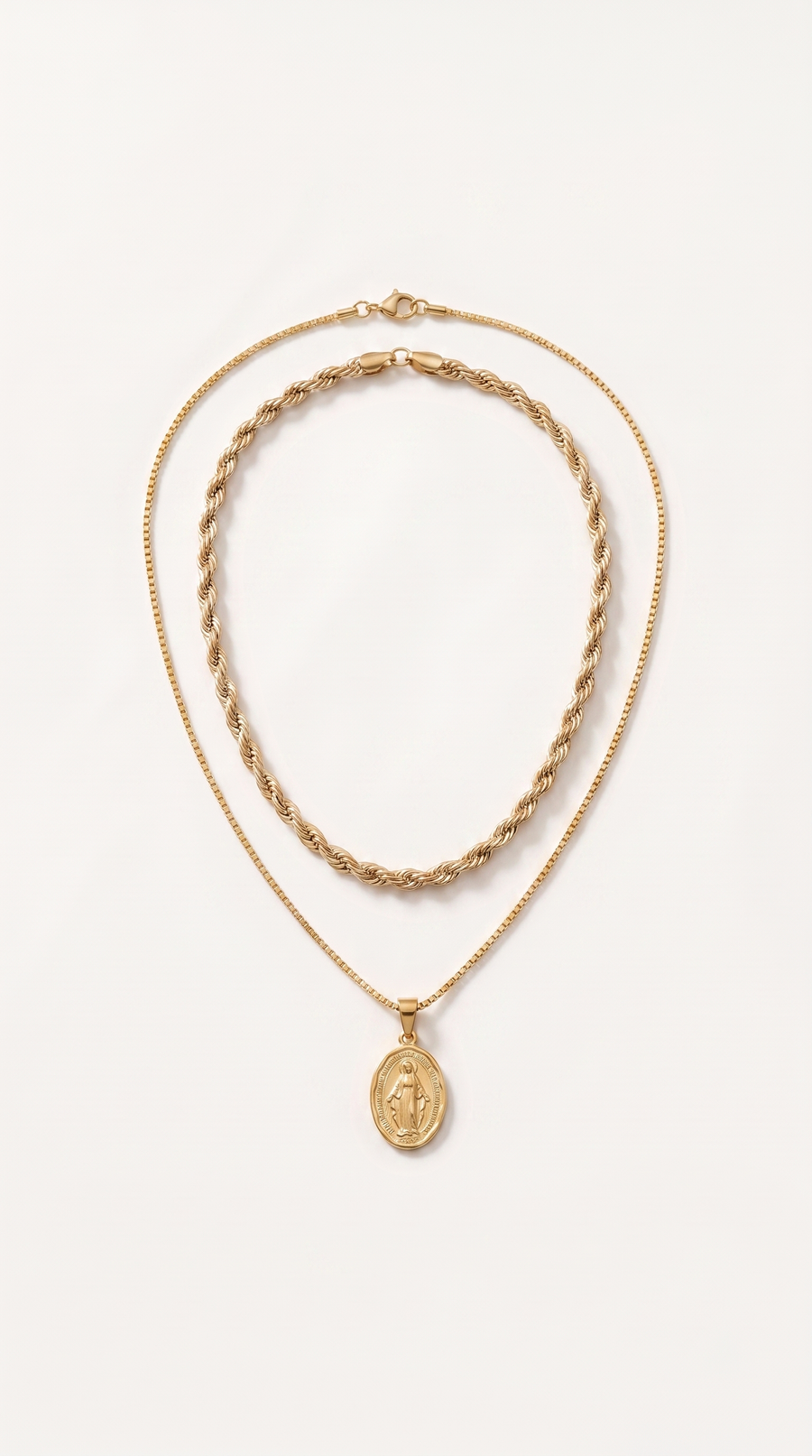 SET MADONE & CORDAGE Or — flatlay Or — BRISANT