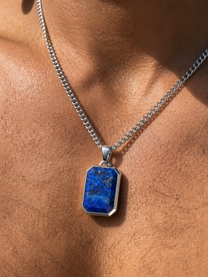 PENDENTIF ABYSSE — macro — BRISANT