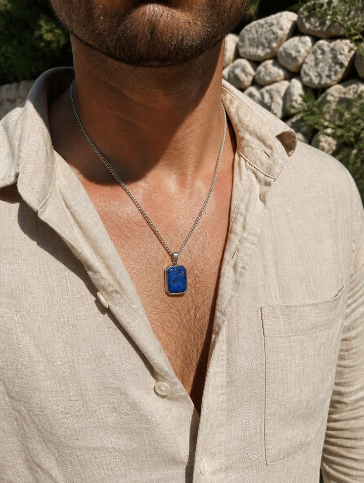 PENDENTIF ABYSSE — détail porté — BRISANT